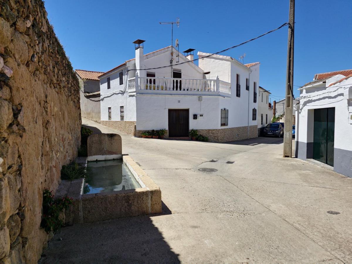 Apartamentos Rurales Tinguaton Aldeanueva de Barbarroya Εξωτερικό φωτογραφία